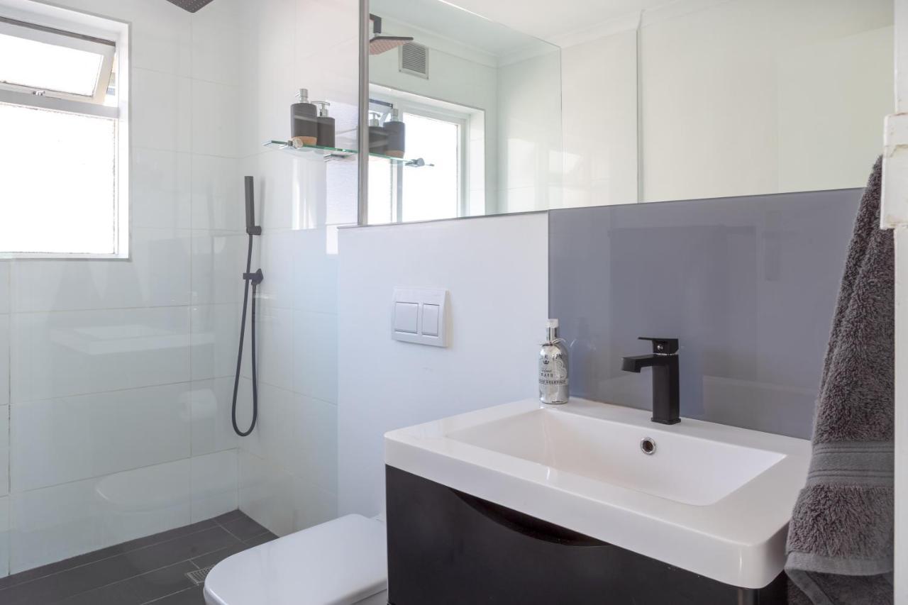 Cosy And Classy Sea Point Apartment Ciudad del Cabo Exterior foto