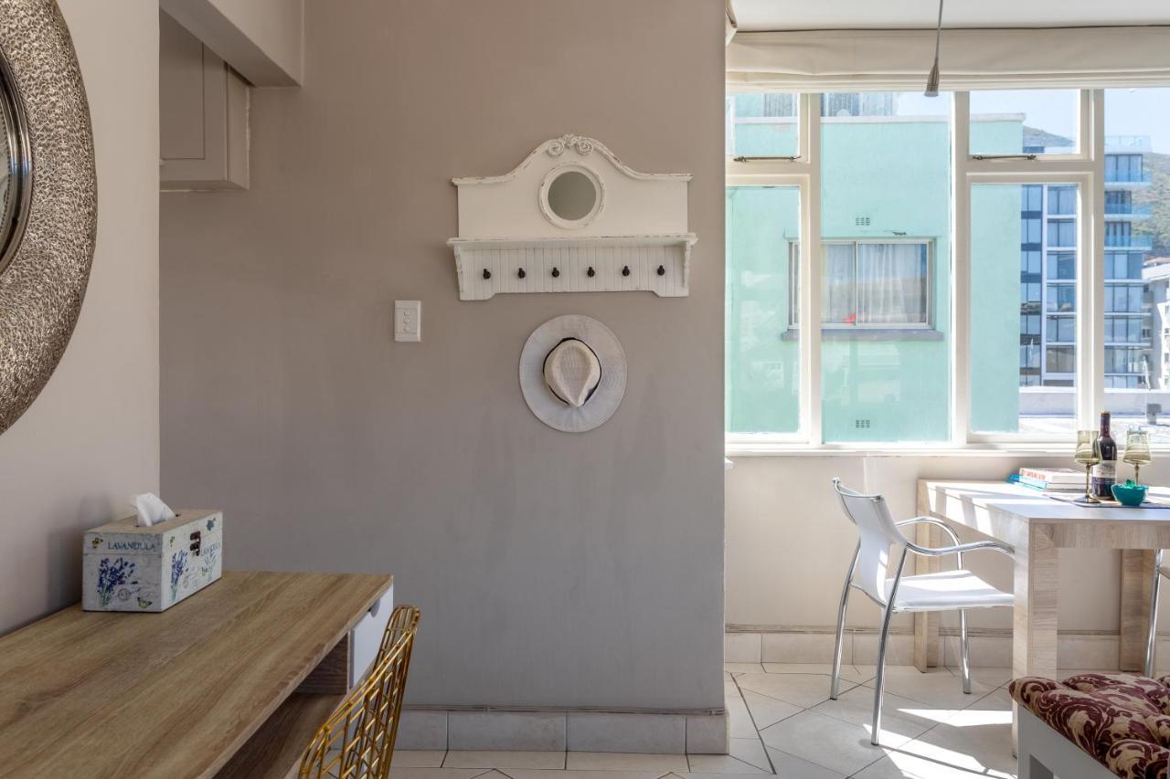 Cosy And Classy Sea Point Apartment Ciudad del Cabo Exterior foto